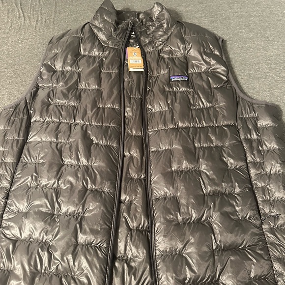 COPY - Men’s patagonia vest XL - Picture 1 of 2
